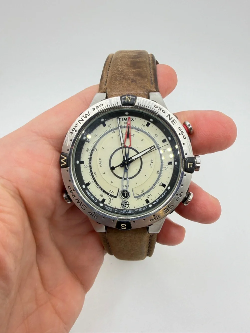 Pre-Owned MEN'S TIMEX,‎ T2N721, Quartz Compass Tide Temp 45mm Watch!